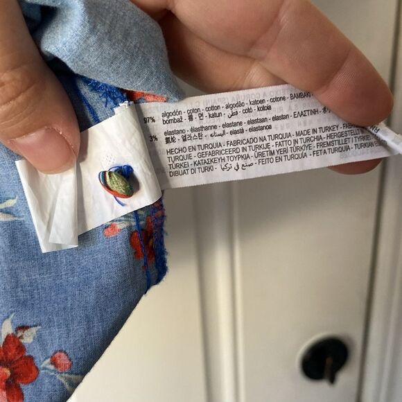 Zara Emma Dress Blue with Red Flowers Size Small - Picture 8 of 10